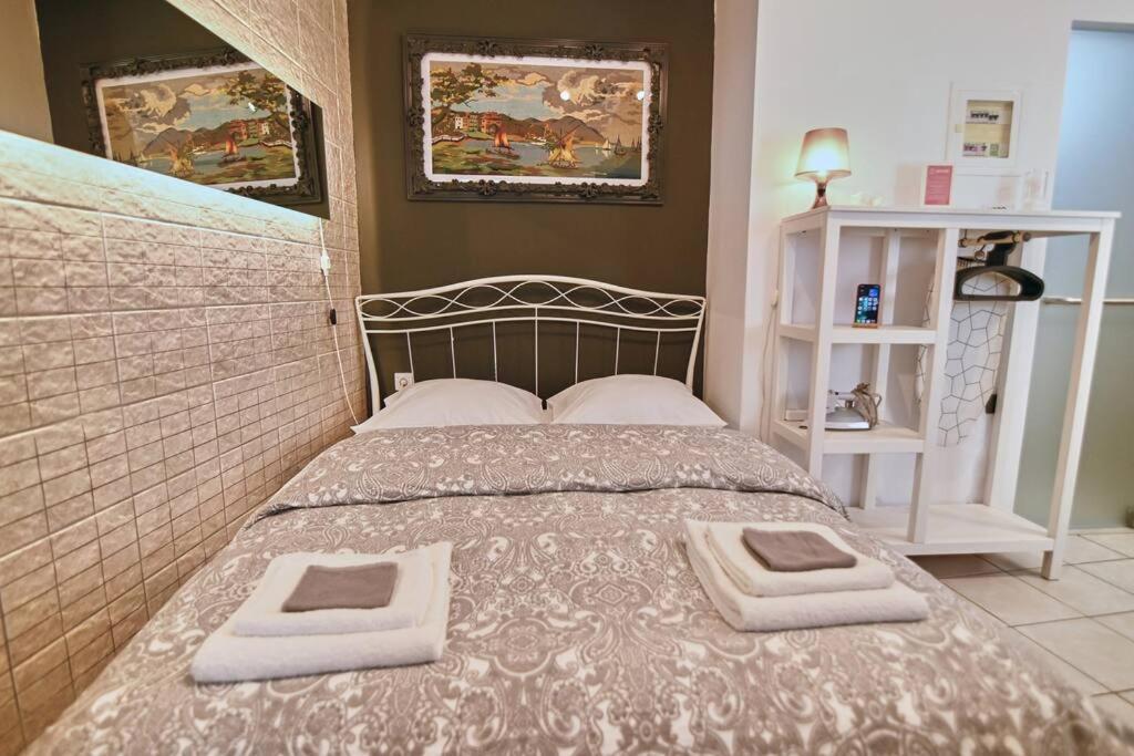 #Tyrtaiou Modern Design Studio Mytilene ภายนอก รูปภาพ
